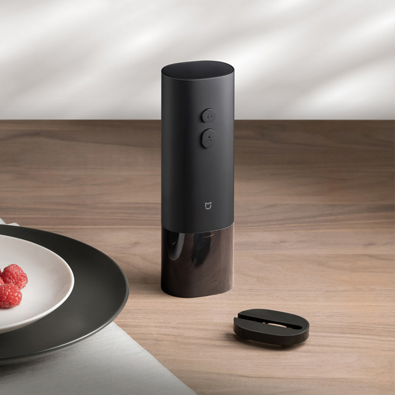 Elektryczny otwieracz do wina  – Wine Opener Electric recenzja i cena