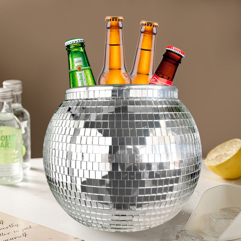 Kufer na lód w kształcie kuli  – Ice Bucket Silver recenzja i cena